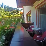 Zimmervermietung Babsy Bed and breakfast