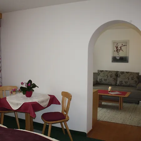 Bed & Breakfast Zimmervermietung Babsy 4*